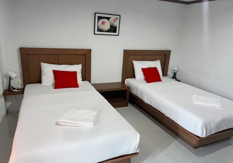Al Ameen Hotel Krabi Bagian luar foto
